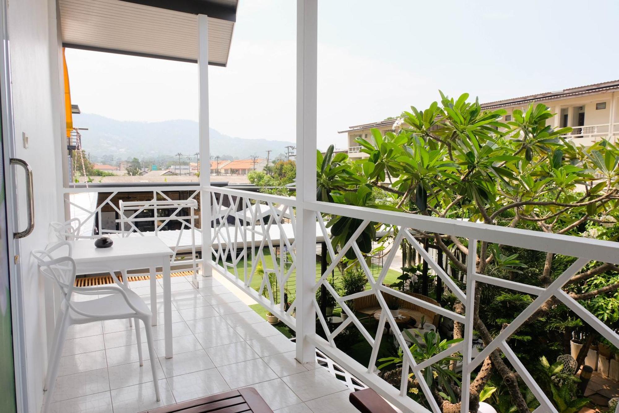Baan Poon Garden Hotel Bãi biển Chaweng Ngoại thất bức ảnh